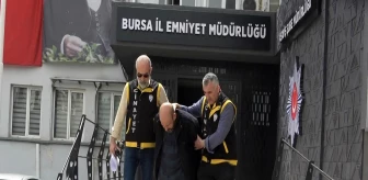 Bursa'da markette çıkan tartışmada bıçaklanan kişinin ölümüne sebep olan zanlı adliyeye sevk edildi