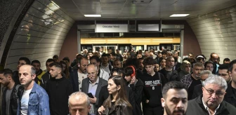 Üsküdar-Samandıra Metro Hattında Aksaklık Devam Ediyor