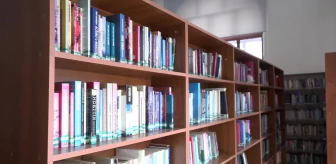 Aksaray İl Halk Kütüphanesi'nin Koleksiyonu Güncel Tutma Çabası
