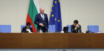 Bulgaristan Parlamentosu Meclis Başkanı Rosen Jelyazkov'un görevine son verildi