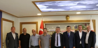 CHP Havza İlçe Başkanı Şener Geçit, Belediye Başkanı Murat İkiz'i ziyaret etti