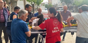 Adıyaman'da yaşlı kadın kamyonetin çarpması sonucu yaralandı