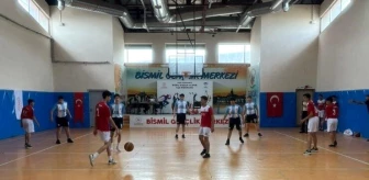 Diyarbakır Bismil'de Okul Sporları Basketbol Müsabakaları Düzenleniyor
