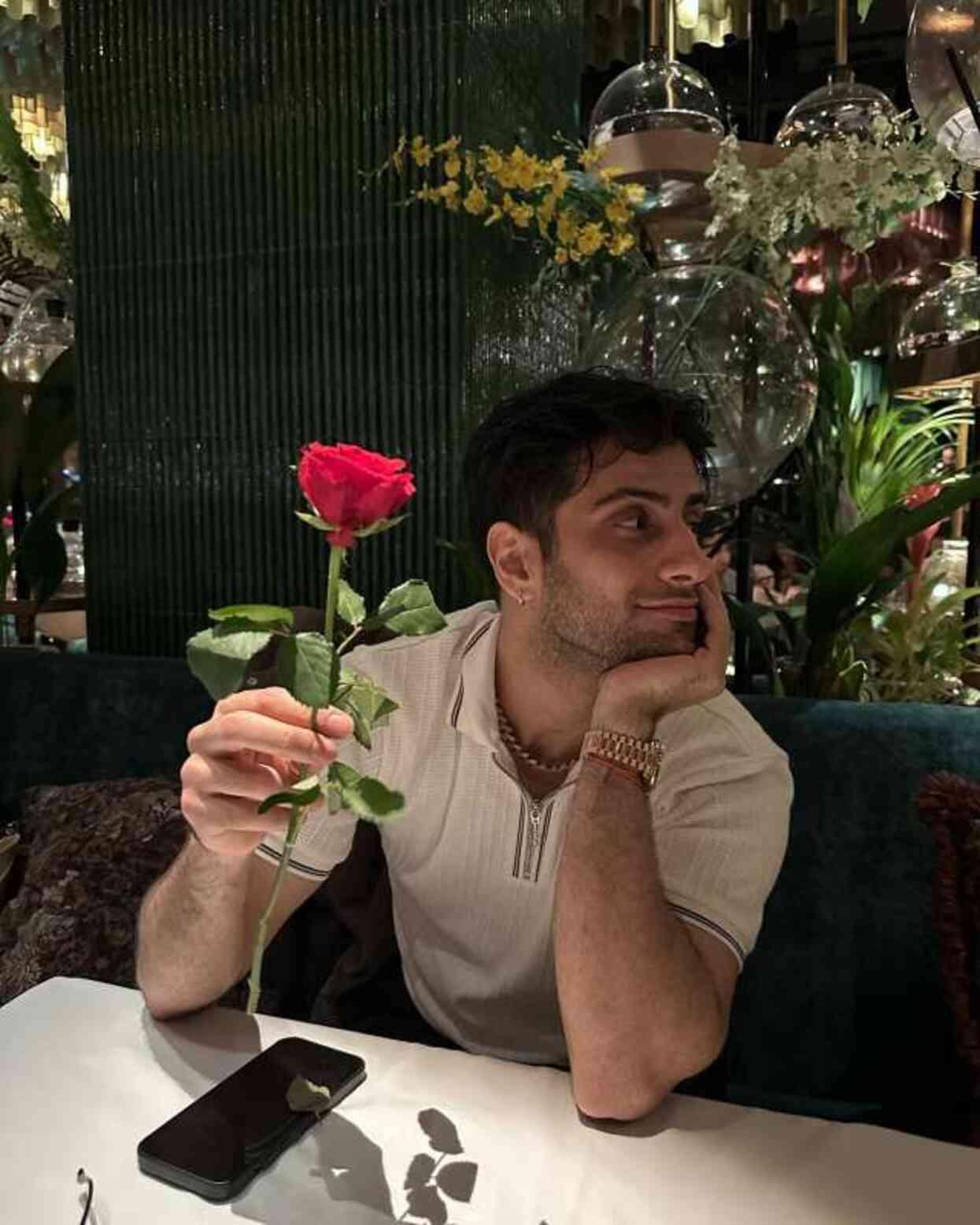 Reynmen Renklensin şarkı sözleri | Reynmen'in yeni şarkısı ne? Yeterince düşmanım var benim şarkısının adı ne? Reynmen Renklensin şarkı sözleri | Reynmen'in yeni şarkısı ne? Yeterince düşmanım var benim şarkısının adı ne?