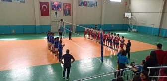 Sarıgöl'de Liseler Arası Voleybol ve Futbol Turnuvası Başladı