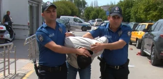 Adana'da Otomobil Kazası: 1 Ölü, 1 Yaralı