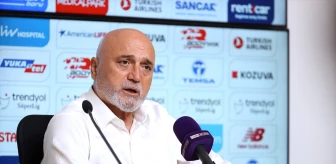 Yukatel Adana Demirspor Teknik Direktörü Hikmet Karaman: 'Yediğimiz gole kadar alkışı hak eden bir takım ortaya koyduk'