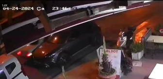 Bodrum'da park halindeki otomobile çarpan sürücü kaçtı