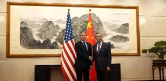 Çin Dışişleri Bakanı Wang Yi, ABD ile ilişkilerin olumsuz etkenlerle arttığını söyledi
