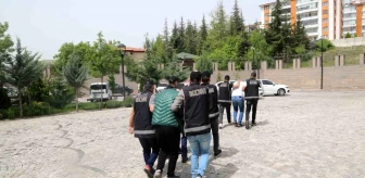 Elazığ'da Tefecilik Operasyonu: 3 Kişi Gözaltına Alındı