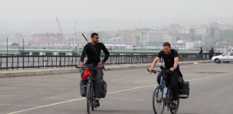 Fransa'dan Bisikletle Hacca Giden 2 Kişi Tekirdağ'a Ulaştı