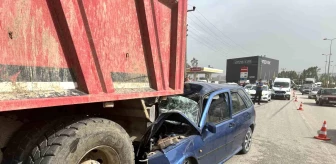 Kastamonu'da otomobilin kamyona çarptığı kazada 1 kişi hayatını kaybetti