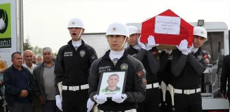 İstanbul'da trafik kazasında şehit olan polis memuru Konya'da son yolculuğuna uğurlandı