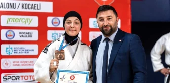 Bilecikli Sporcu Haticenur Göktaş Türkiye 3'üncüsü Olarak Milli Takıma Girdi