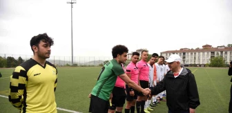 DÜfest 2024'te Birimler Arası Öğrenci Futbol Turnuvası Başladı