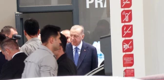 Akaryakıt almak için istasyona gidenler karşılarında Erdoğan'ı gördü