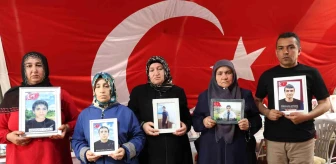 Diyarbakır'da aileler terör örgütüne çağrıda bulundu