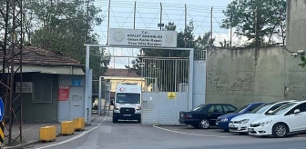 Gebze'deki Kadın Kapalı Cezaevinde Yangın: 2 Mahkum Hastaneye Kaldırıldı