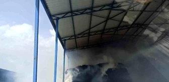 Konya'da çiftlik yangınında saman balyaları zarar gördü
