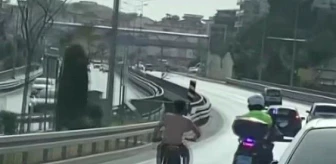 Alanya'da trafik polisi ile motosikletli sürücü arasında kovalamaca yaşandı