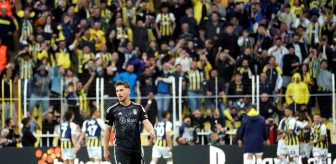 Semih Kılıçsoy Fenerbahçe derbisinde alkışlandı