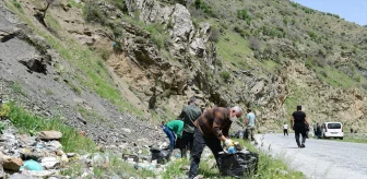 Van Çatak ilçesinde bahar temizliği çalışmaları devam ediyor