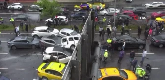 Beşiktaş'ta zincirleme trafik kazası: Çok sayıda araç birbirine girdi