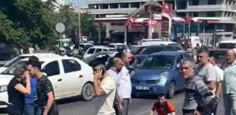 Aydın'da makas atan araç kaza yaptı: 3 yaralı