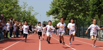 İzmir'de kanser hastası çocuklar için 23 Nisan çocuk koşusu düzenlendi