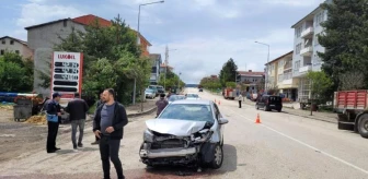 Karabük'te otomobil tır ile çarpıştı: 1 yaralı