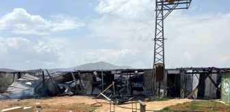 Kahramanmaraş'ın Afşin ilçesinde köy evleri inşaatında yangın çıktı