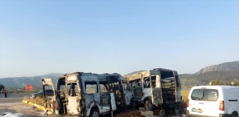 Muğla'da Minibüslerin Çarpışması Sonucu 14 Kişi Yaralandı