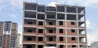 Sivas'ta inşaatın 6. katından düşen işçi hayatını kaybetti