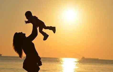 Anneler Günü hediye fikirleri neler? El yapımı anneler günü hediyesi ne yapılır? Anneler Günü Hediyesi ne olur?