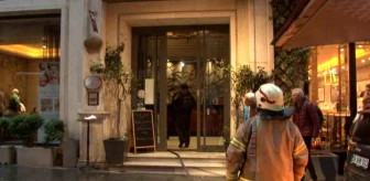 Beyoğlu'nda bir otelin SPA bölümünde yangın çıktı