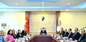 Çalışma ve Sosyal Güvenlik Bakanı Vedat Işıkhan: Sendikal hareketlerin güçlenmeye devam etmesi gerekmektedir