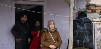Edirne'de devamsız öğrencilerin evlerine öğretmenlerle giden polis ekipleri, mahalledeki 10 düzensiz göçmeni yakaladı