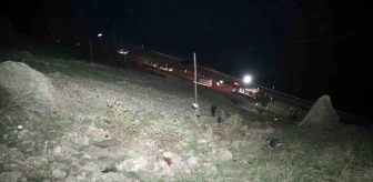 Erzurum Narman'da Otomobil Kazası: 3 Ölü, 2 Yaralı
