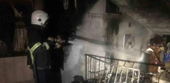 Hatay'ın Hassa ilçesinde çıkan ev yangını söndürüldü