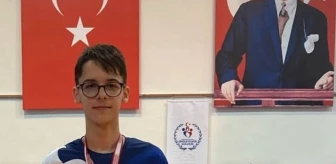 İznik'li dart sporcusu Toprak Aras, Türkiye 4'üncüsü olarak milli takıma girdi