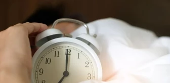 Kaç saat uyumalıyız? 1 günde kaç saat uyumalı? Günlük 8 saat uyku yeterli mi?