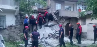 Kahramanmaraş'ta iki katlı metruk ev çöktü