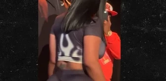 Rapçi Stunna Girl, konser sırasında bir izleyicinin tacizine uğradı