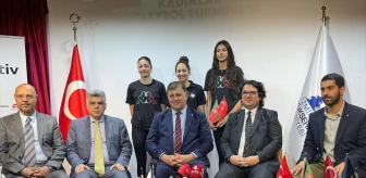 Sakız Adası'nda Türkiye ve Yunanistan'dan 4 kadın voleybol takımıyla turnuva düzenlenecek