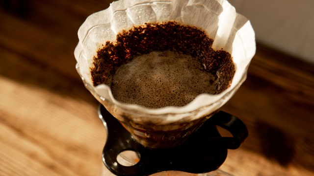 Soğuk filtre kahve nasıl yapılır? Köpüklü soğuk kahve tarifi!