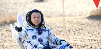 Çin'in Shenzhou-17 Uzay Aracı İniş Yaptı