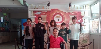 Aydın'da Öğrencilerden Lösemili Çocuklara Saç Bağışı