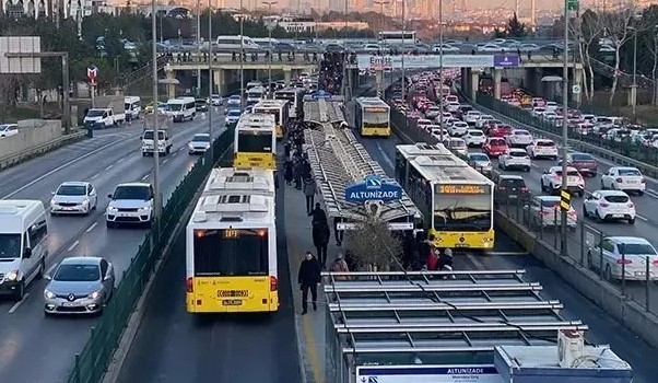 İSTANBUL GENELİ: 1 Mayıs'ta hangi yollar kapalı? İstanbul'da 1 Mayıs'ta alternatif yollar hangileri?