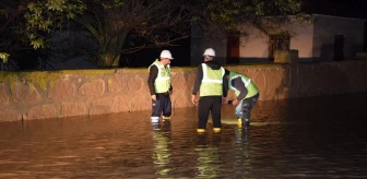 Konya'nın Kulu ilçesinde sağanak yağış hayatı olumsuz etkiledi