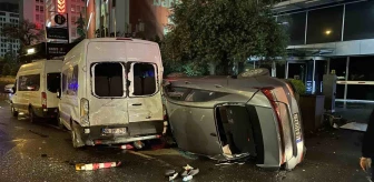 Sarıyer'de Kontrolden Çıkan Otomobilin Karıştığı Kaza Sonucu 2 Kişi Yaralandı